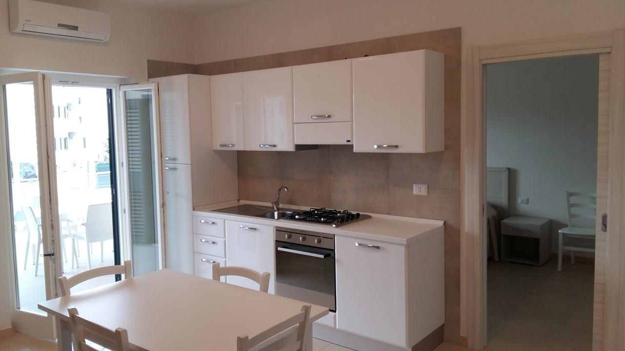 La Rotonda Sul Mare Aparthotel Vieste Phòng bức ảnh